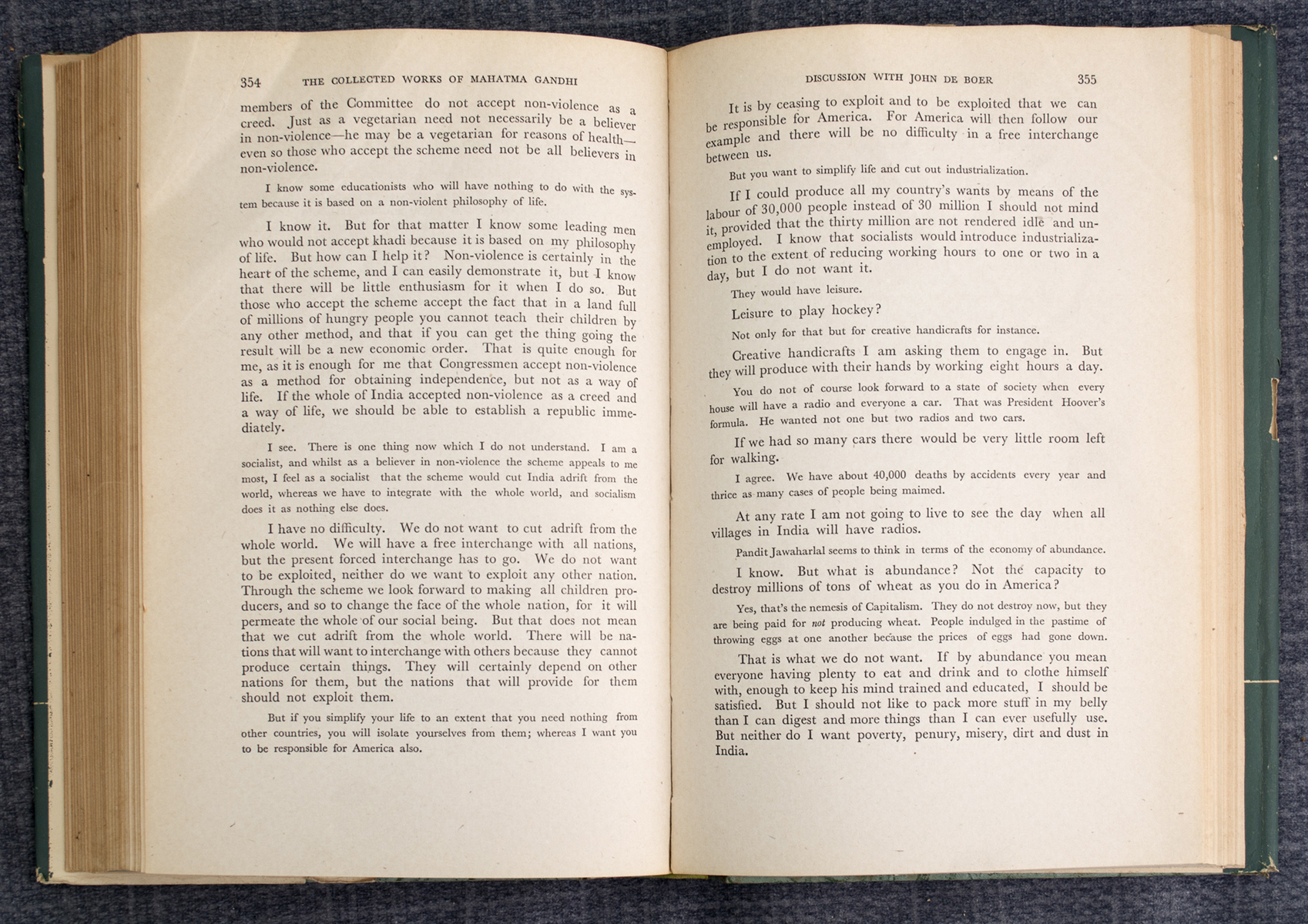 MOHANDAS KARAMCHAND GANDHI - Collected Works of Mahatma Gandhi