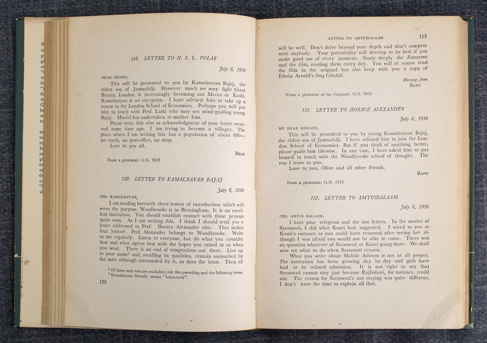 MOHANDAS KARAMCHAND GANDHI - Collected Works of Mahatma Gandhi