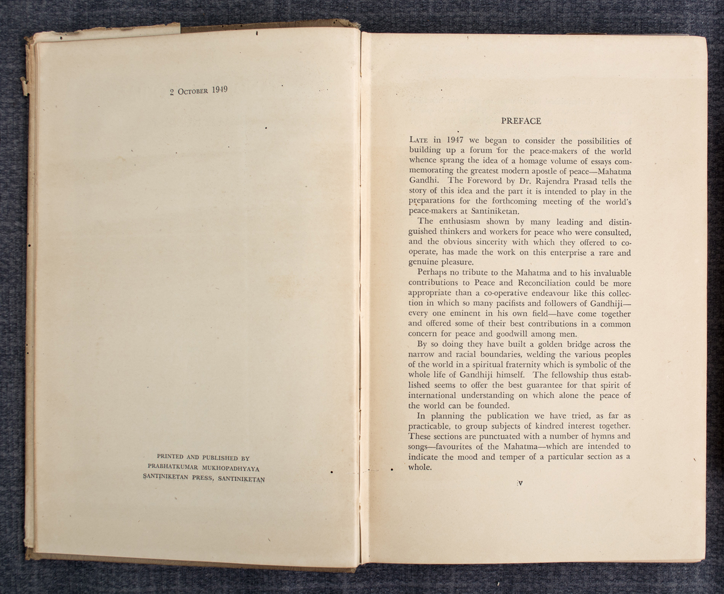 KSHITIS ROY - Gandhi Memorial Peace Number (1949)