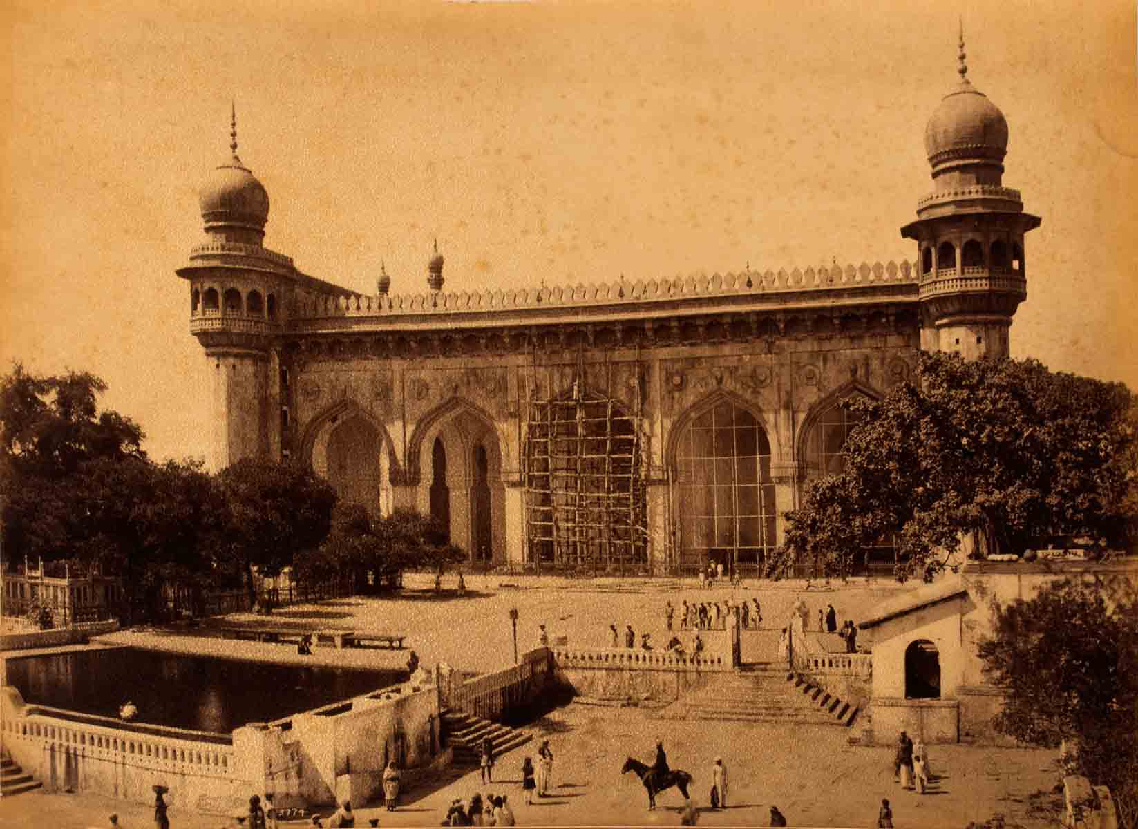 Raja Deen Dayal Mecca Musjid, Hyderabad (1888)