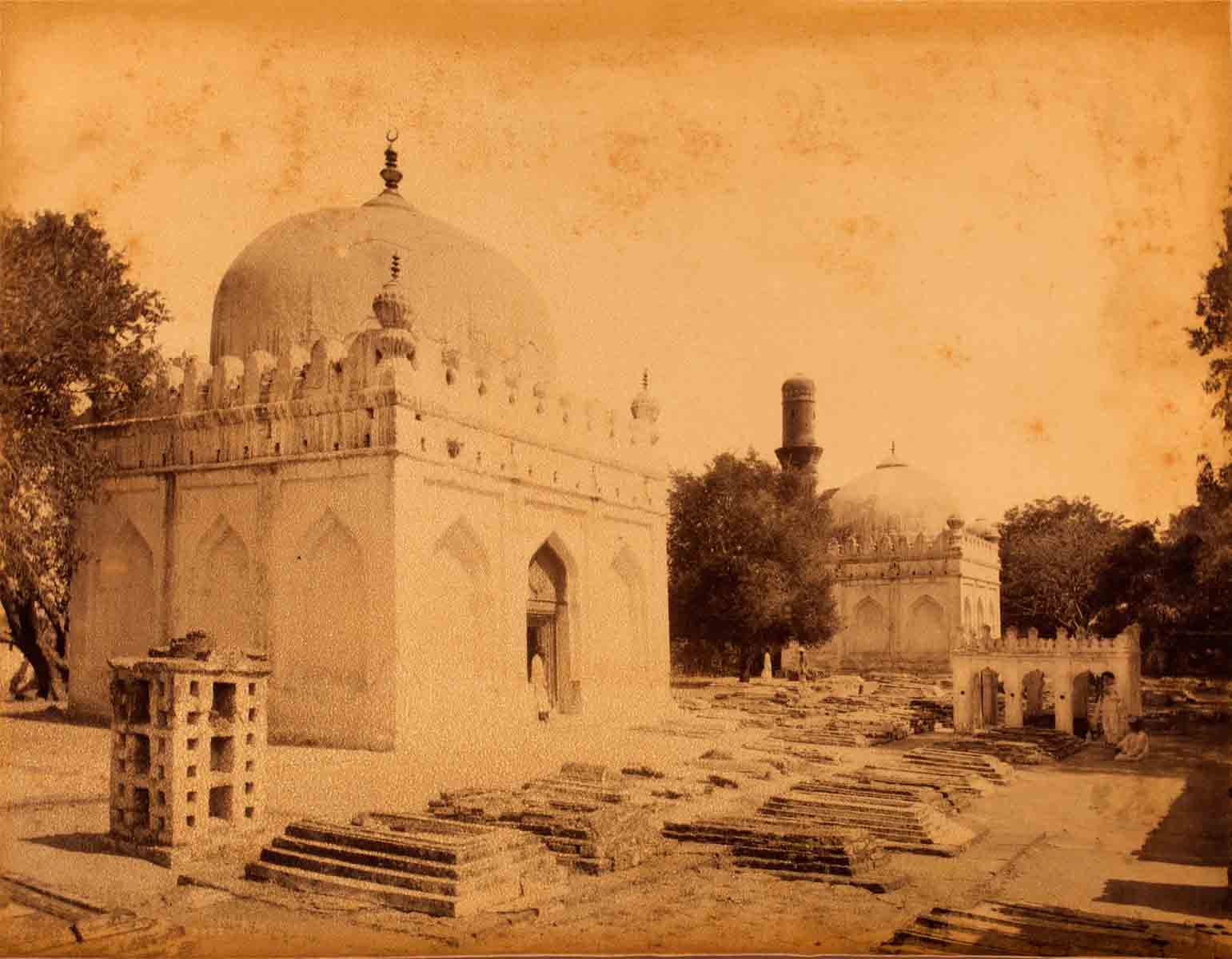 Raja Deen Dayal Shekh - Ka Rozah at Gulbarga (1888)