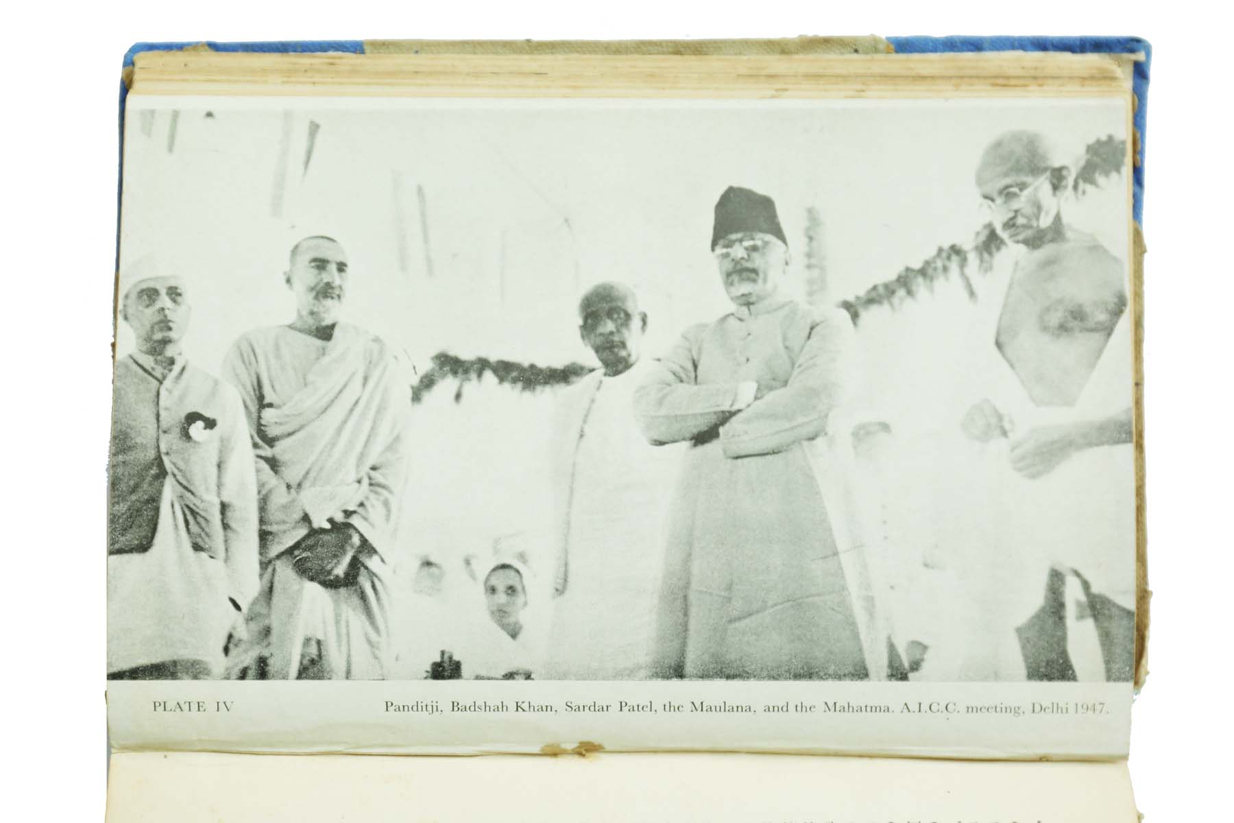 Maulana Abul Kalam Azad - INDIA WINS FREEDOM: AN AUTOBIOGRAPHICAL NARRATIVE (1959)