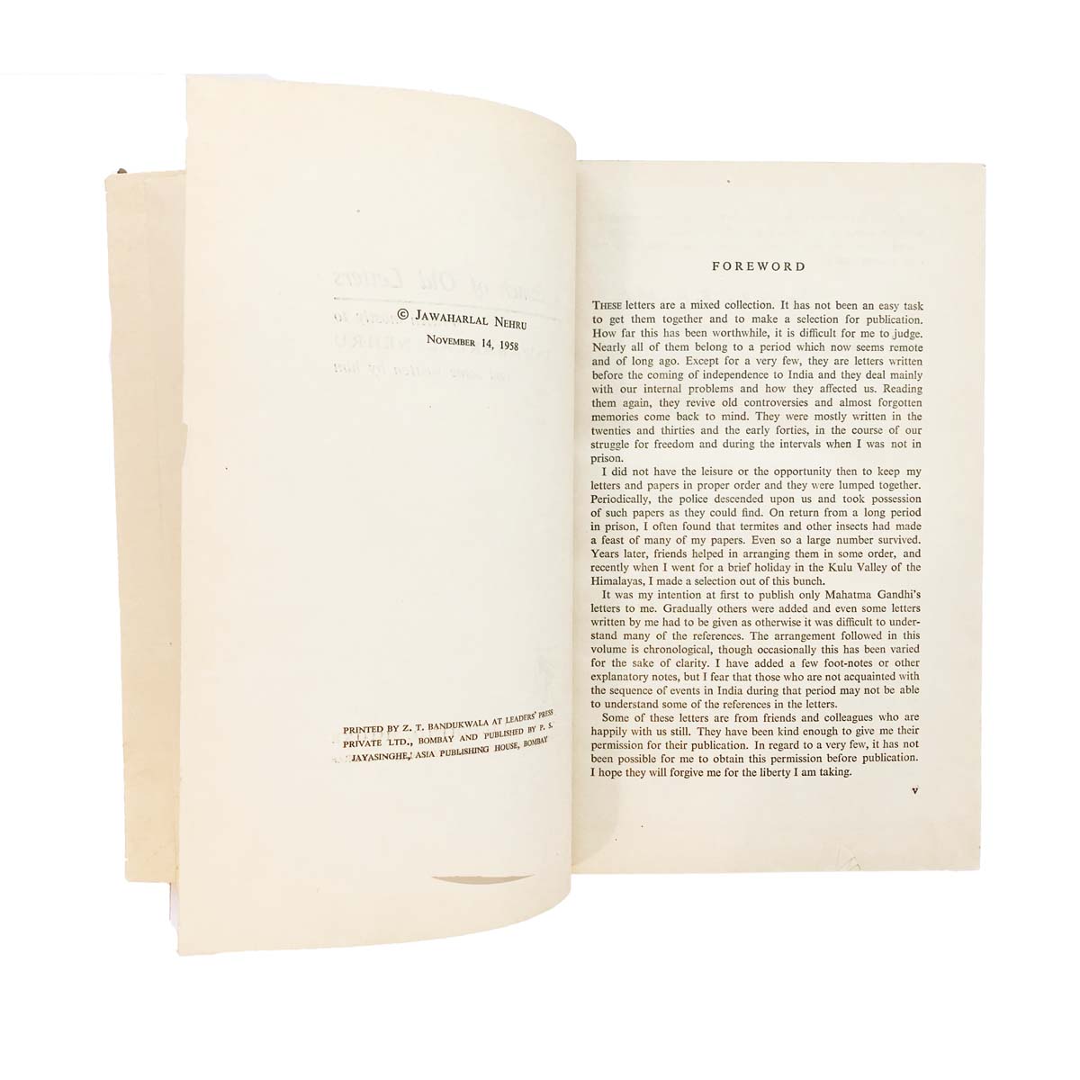 Jawaharlal Nehru - A BUNCH OF OLD LETTERS (1958)