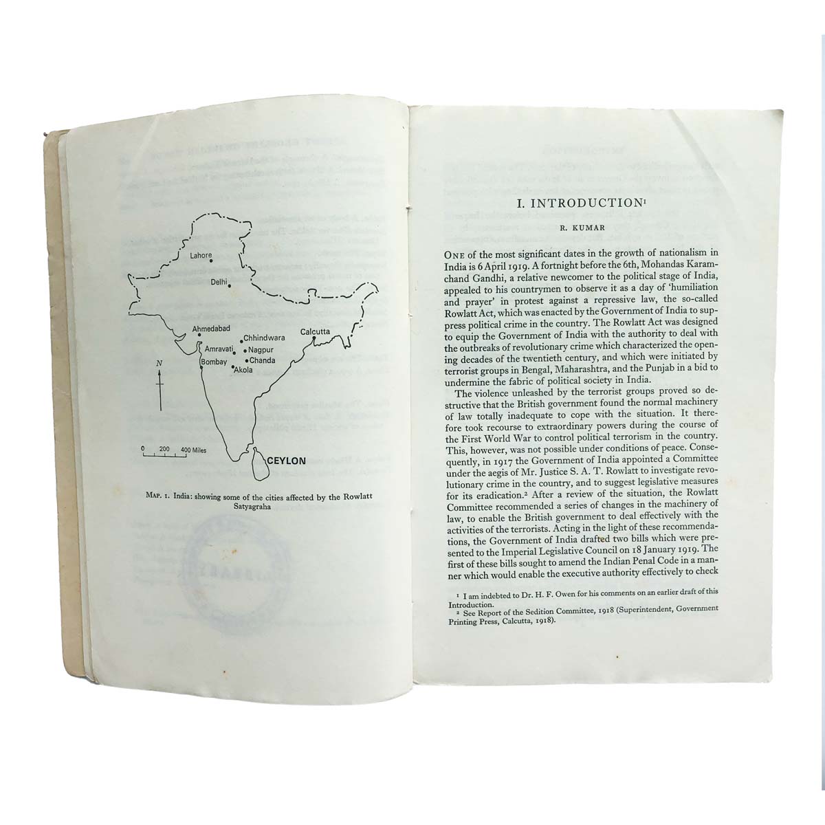 Edited By R.Kumar - ESSAYS ON GANDHIAN POLITICS (1971)