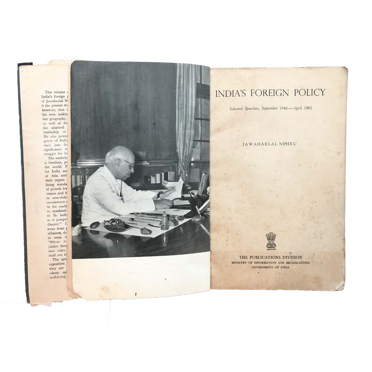 Jawaharlal Nehru - INDIA'S FOREIGN POLICY (1961)