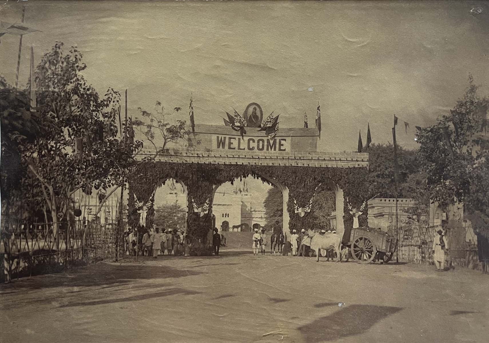 Raja Deen Dayal (1844 - 1905) - UNTITLED (Hyderabad)