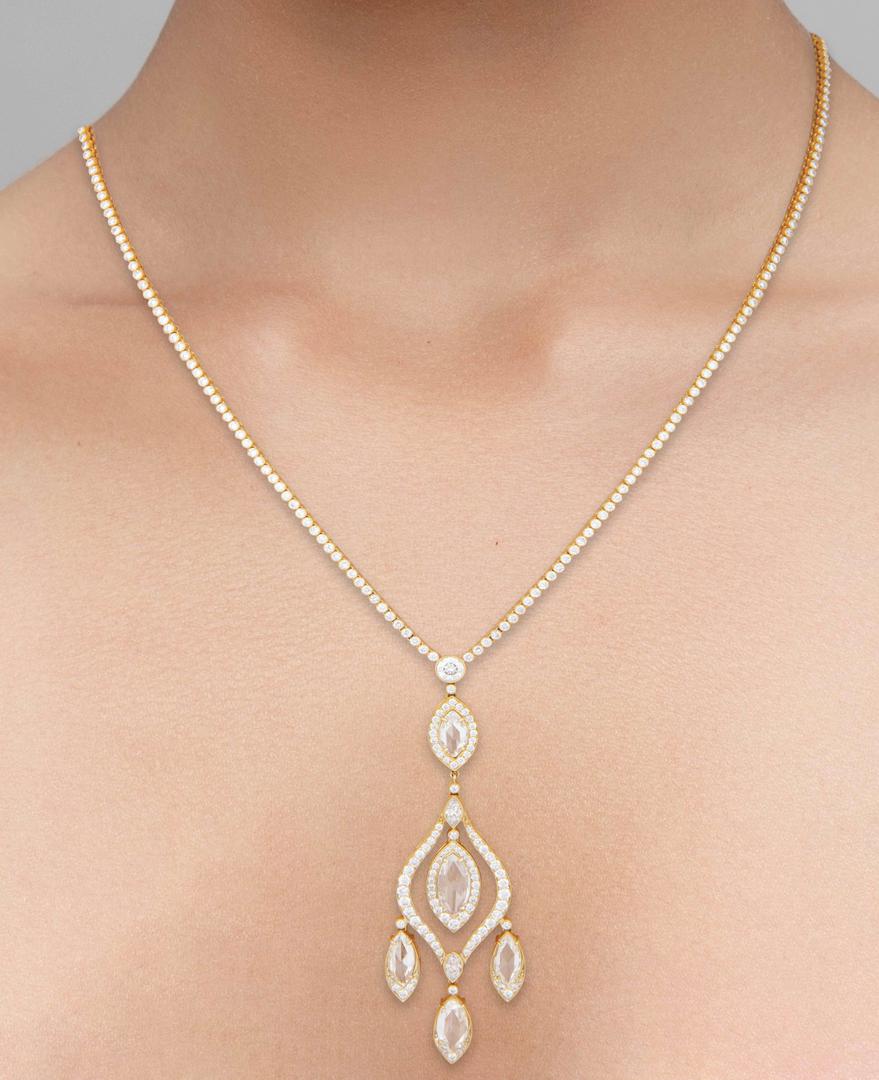 A modern and elegant diamond necklace