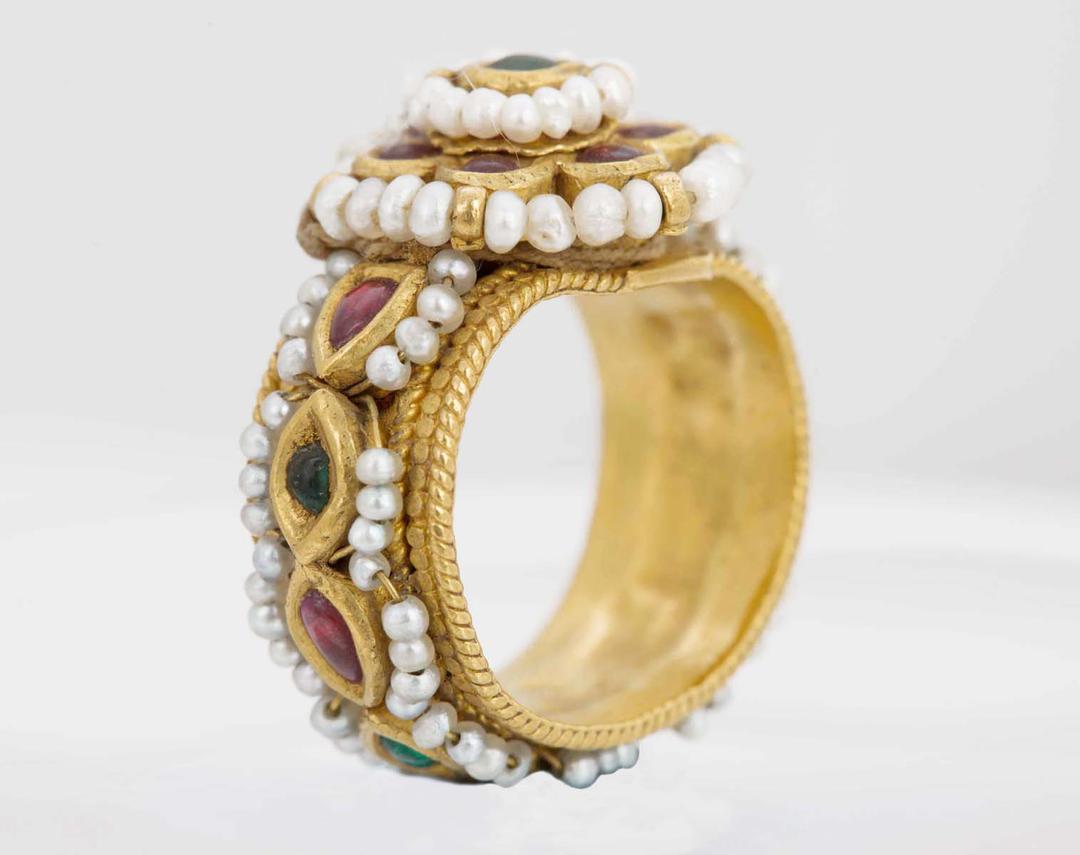 Multi Gem Jadau Gold Ring