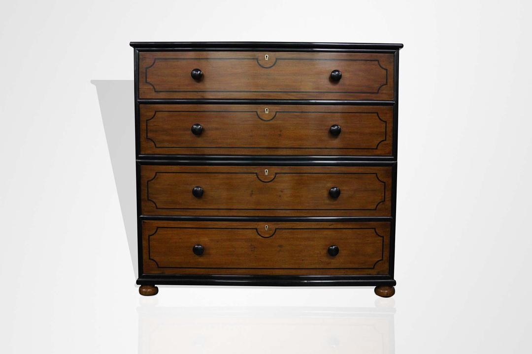Satinwood chest of drawers with ebony inlay