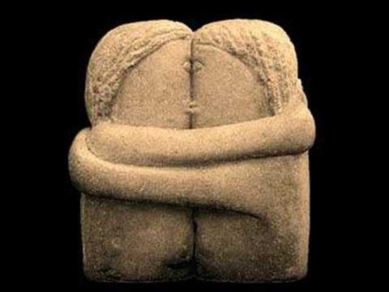 Brancusi Kiss