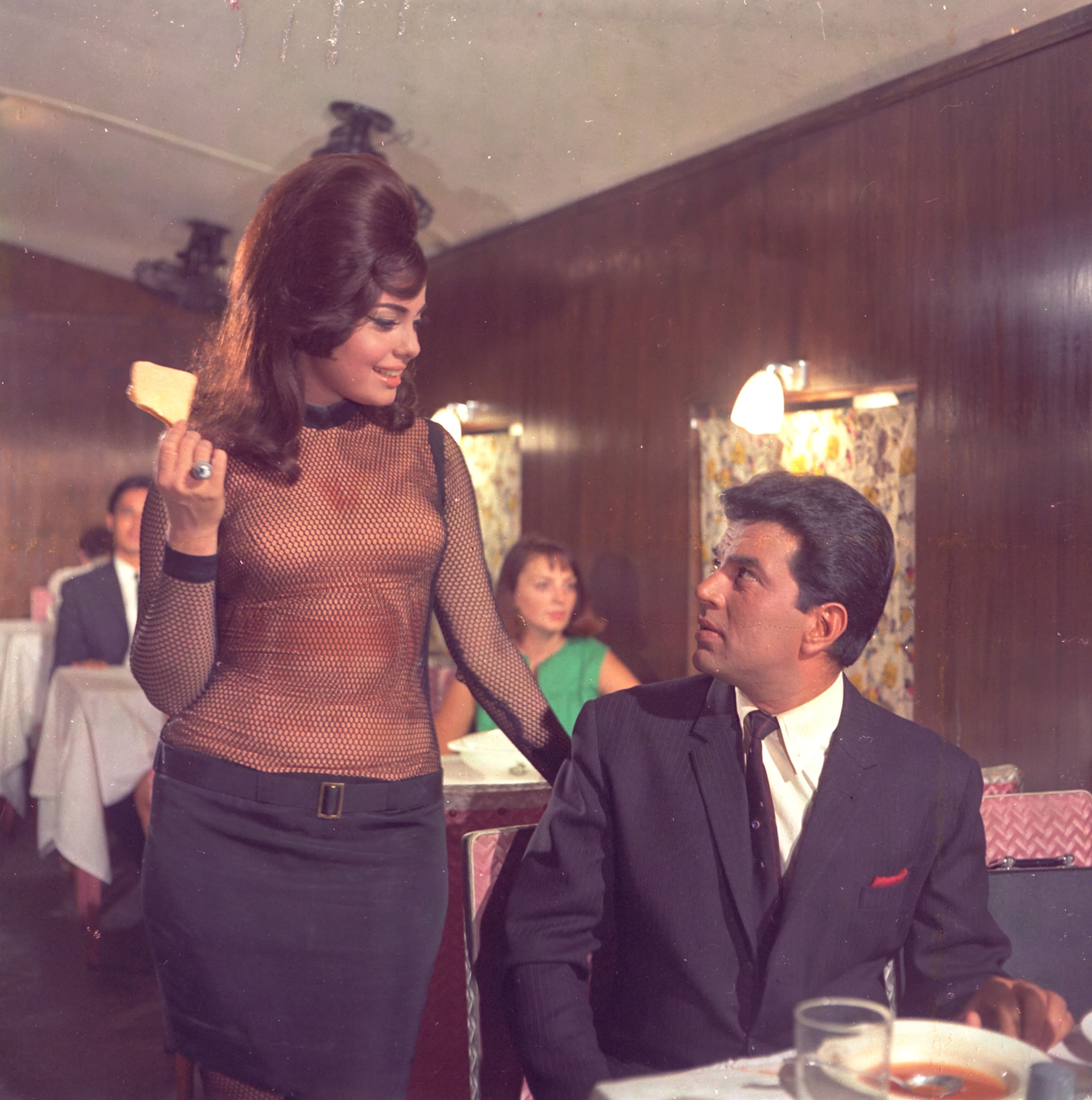 Mumtaz Aadmi Aur Insaan 1955 